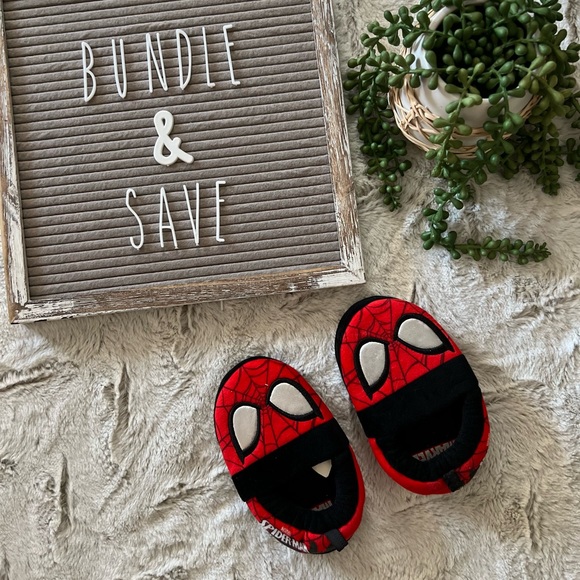 Spiderman Other - Toddler Boy Spider-Man Slippers - Size 7/8